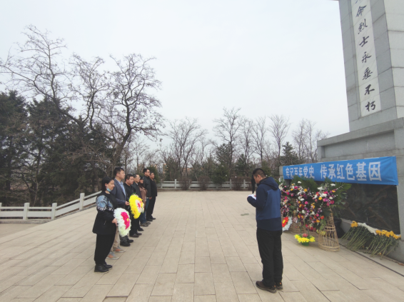 【党史学习教育】高新区开展学党史、祭英烈活动