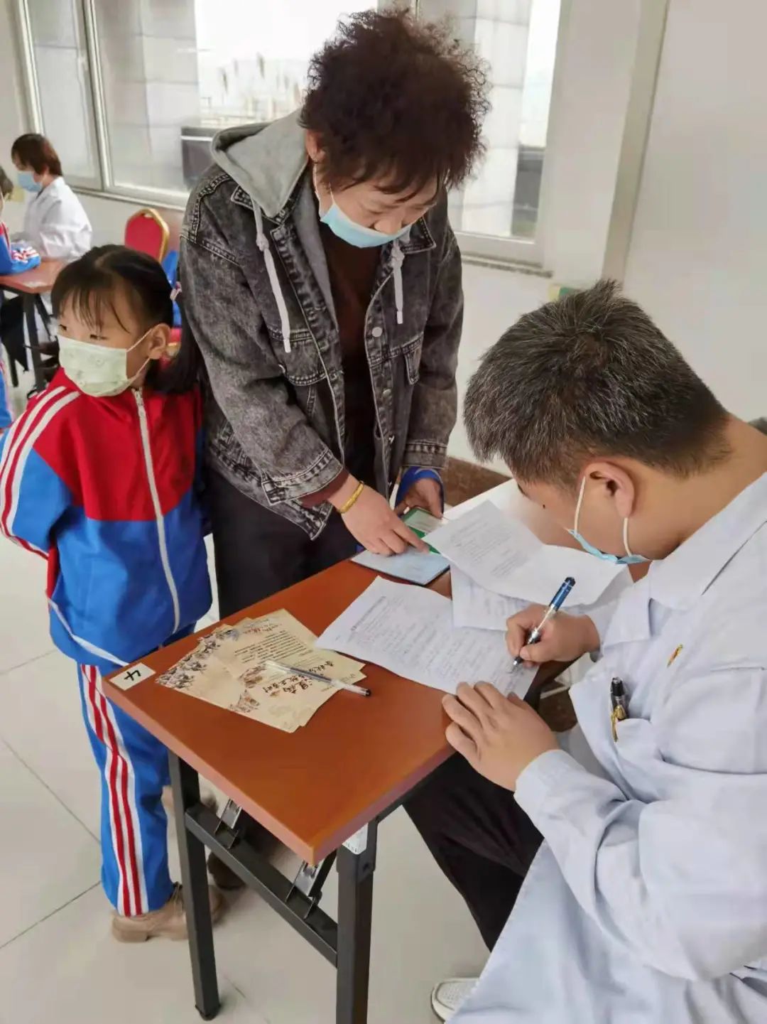 【疫情防控】本溪高新区启动3周岁以上未满12周岁人群新冠病毒疫苗第一针剂接种工作