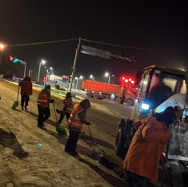 【药都要闻】以雪为令 昼夜奋战——高新区全力打好连续降雪应对攻坚战