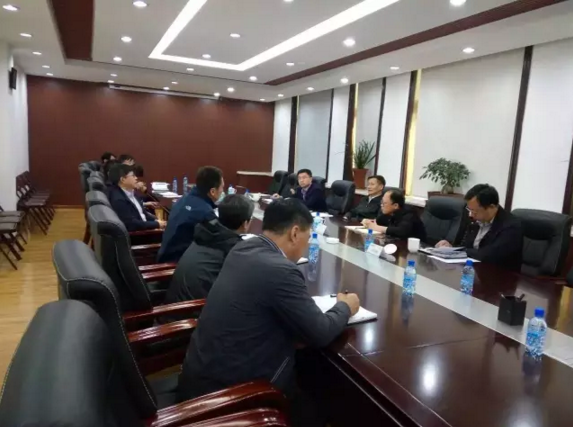 市建委现场办公为高新区城市建设“出谋划策”